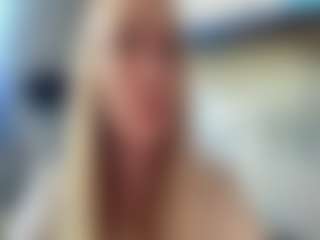 Live cam show with Lei - Mature on Dolls Live