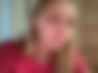Live cam show with Lei - Small Tits Mature on realtime-chat