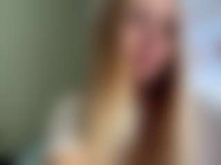 Live cam show with Lei - Living Room on intimatelivegirls.com