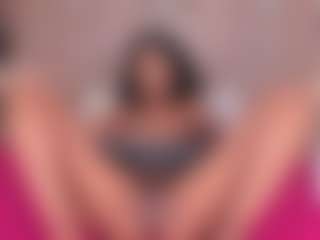 Live cam show with Reshi-Hevss - Teen (18+) on Camsoda