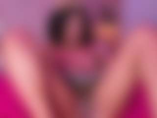 Live cam show with Reshi-Hevss - Latina on Camsoda | colombia