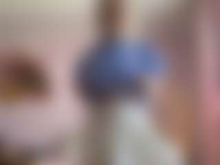 Melissa MILF webcam performer live streaming