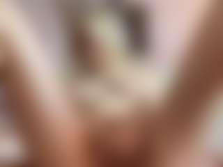 Live cam show with Melissa - Cono Afeitado on TeamSkeetLive