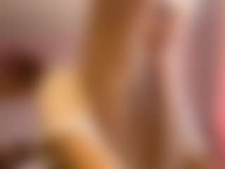 Live cam show with Melissa - Cute on xxxlivecams.org
