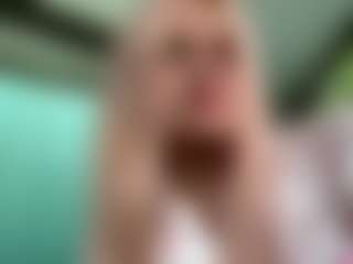 Live cam show with Melissa - Blondie on anonymated.com