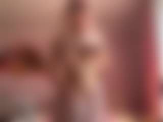 Live cam show with Melissa - Lesbian on fapnchat