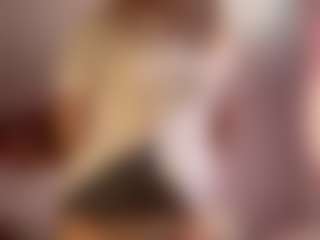 Live cam show with Melissa - Spy on livesexfox.com