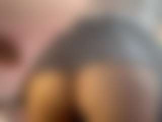 Melissa's Live Sex Cam Show