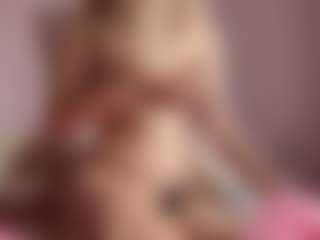 Live cam show with Melissa - College MILF on sexylive.show