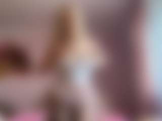 Live cam show with Melissa - Muscle on xplaylive.com