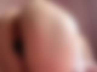 Live cam show with Melissa - Joi on Camsoda