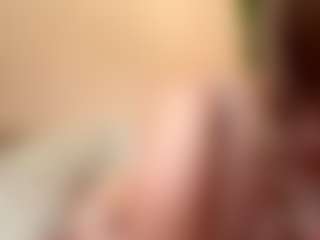 Live cam show with Melissa - Lesbian on Dare Cams