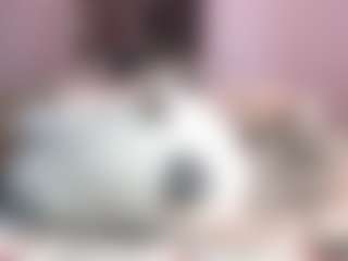 Live cam show with Melissa - College on Gym Cam Girls