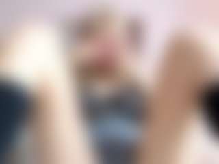 Live cam show with Melissa - Young Adult on livesuperchat.net