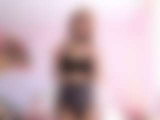Live cam show with Melissa - Bedroom Blonde Hair on Camsoda