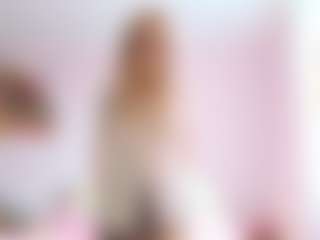Live cam show with Melissa - Cosplay Young Adult on Hubzter Live