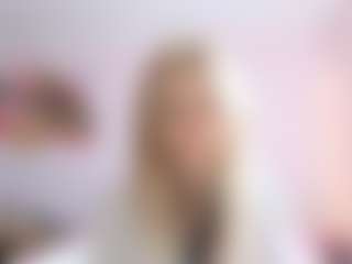 Live cam show with Melissa - Lesbian on Camming Site