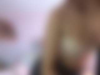Live cam show with Melissa - Blue Eyes on Milfs Live