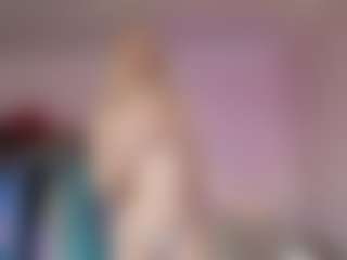 Live cam show with Melissa - Oil on crypto-cams