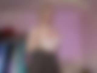 Live cam show with Melissa - Cosplay Blonde Hair on liverealitysex.com