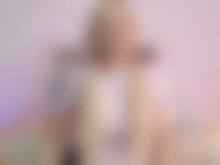 Live cam show with Melissa - Muscle on xfollow cams