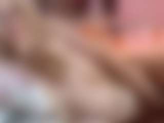 Live cam show with Melissa - College MILF on galaxygirlnitro.com