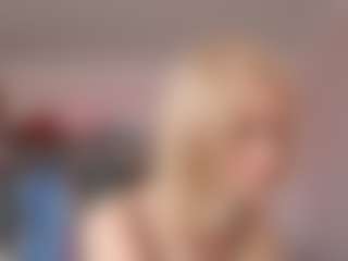 Live cam show with Melissa - Pretty on x69.live