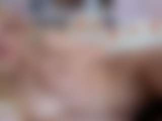 Live cam show with Melissa - Blonde Hair on Instabang