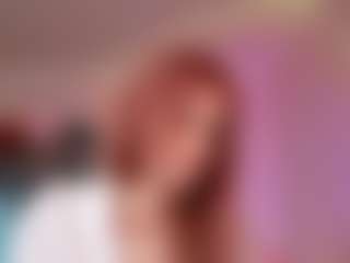 Live cam show with Melissa - Joi on CamwithHer