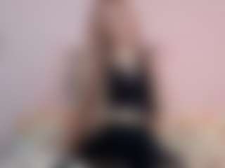 Live cam show with Melissa - Spy Blonde Hair on CamSextacy