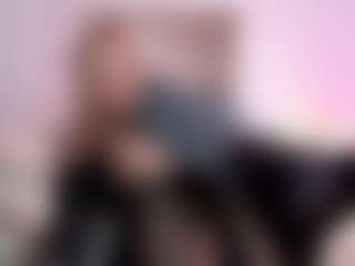 Live cam show with Melissa - Blue Eyes on Dolls Live