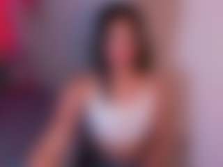 isabella-hot's Live Sex Cam Show