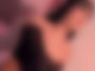 Live cam show with isabella-hot - Average on Camsoda