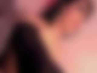 Live cam show with isabella-hot - Tiny Tits on Camsoda