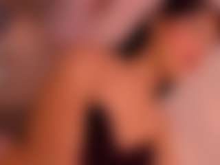 Live cam show with isabella-hot - Tattoos on Camsoda