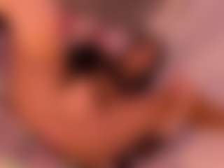 isabella-hot's Live Sex Cam Show