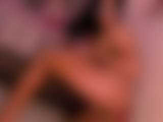 isabella-hot's Live Sex Cam Show