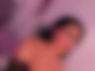 Live cam show with isabella-hot - Tiny Tits on milfzrlive.com