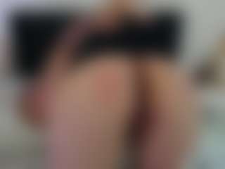 melanie-rouxs's Live Sex Cam Show