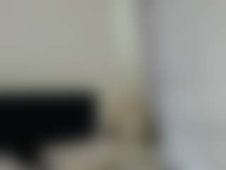 Live cam show with melanie-rouxs - Red Hair on hrnylive.com