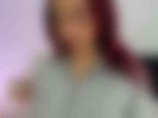 Live cam show with melanie-rouxs - Shaved Pussy on Strip Flash - Live Sex Shows