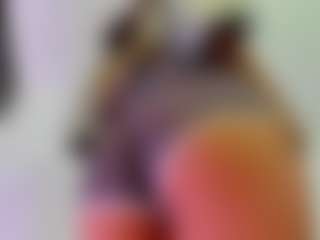 Live cam show with melanie-rouxs - Hairy Pussy on Milfs Live