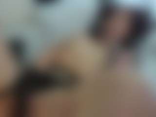 Live cam show with melanie-rouxs - Flashing on Camsoda