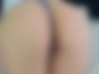 Live cam show with melanie-rouxs - Red Hair on CamClone