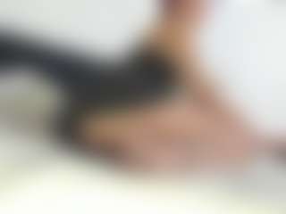 Live cam show with melanie-rouxs - Normal on Fling VIP Chat