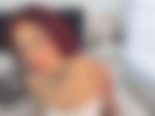Live cam show with melanie-rouxs - Asshole Red Hair on Gym Cam Girls