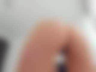 melanie-rouxs's Live Sex Cam Show