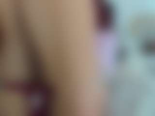 melanie-rouxs's Live Sex Cam Show