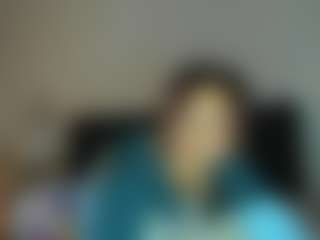 Live cam show with melanie-rouxs - Average on Milfs Live