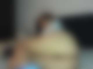 melanie-rouxs's Live Sex Cam Show